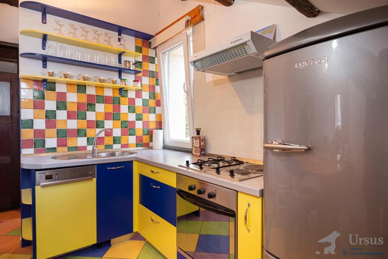 Apartment Lira *